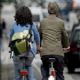 Ir a pie o en bici es saludable incluso en ciudades contaminadas