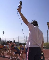 La Federación Aragonesa de Atletismo organiza un curso de «Juez de Atletismo Territorial RFEA»