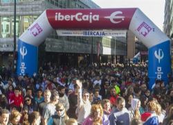 Cerca de 11.000 corredores participaron en la Carrera Popular Ibercaja «Por la Integración»