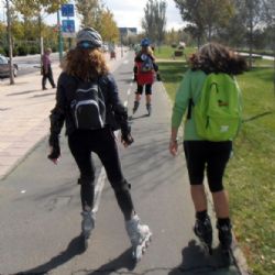 ¡Anímate a patinar! Combina ejercicio y movilidad urbana