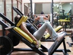 Si te gusta correr, mejora tu fuerza entrenando en el gimnasio