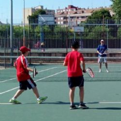 Cursos intensivos de tenis en julio y septiembre de 2017