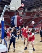 Galería de fotos y vídeo del Día del Minibasket 2025