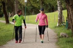 Cursos de Iniciación al «Nordic Walking» el domingo 12 de marzo Cursos de Iniciación al «Nordic Walking» el domingo 12 de marzo