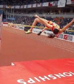 Clinic básico de salto de altura impartido por Ruth Beitia