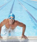 5 ejercicios para trabajar la musculatura en la piscina
