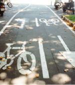 Apertura del carril bici de Vía Univérsitas