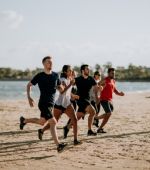 Correr por la Playa: Pros, Contras y Consejos Útiles