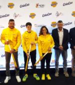 El joven zaragozano Moisés Cantín recibe una beca que contribuirá a impulsar la práctica del hockey en el CDM Delicias