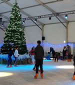 Pista de patinaje sobre hielo en la Plaza del Pilar