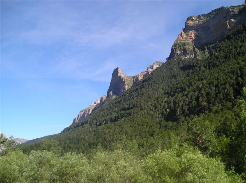 Montañismo: ascensión al Tozal de Mayo