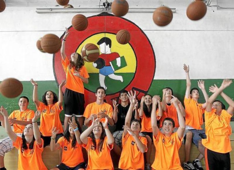 Torneo de Minibasket «Fiestas del Pilar» Doctor Azúa