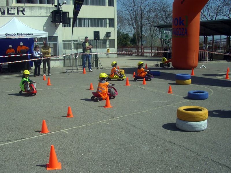 I Jornadas Juegos Predeportivos Ciempiés 'Fiestas del Pilar' I Jornadas Juegos Predeportivos Ciempiés 'Fiestas del Pilar'