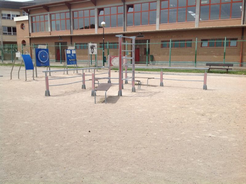 Estacion gimnasia IDE Parque de los Poetas