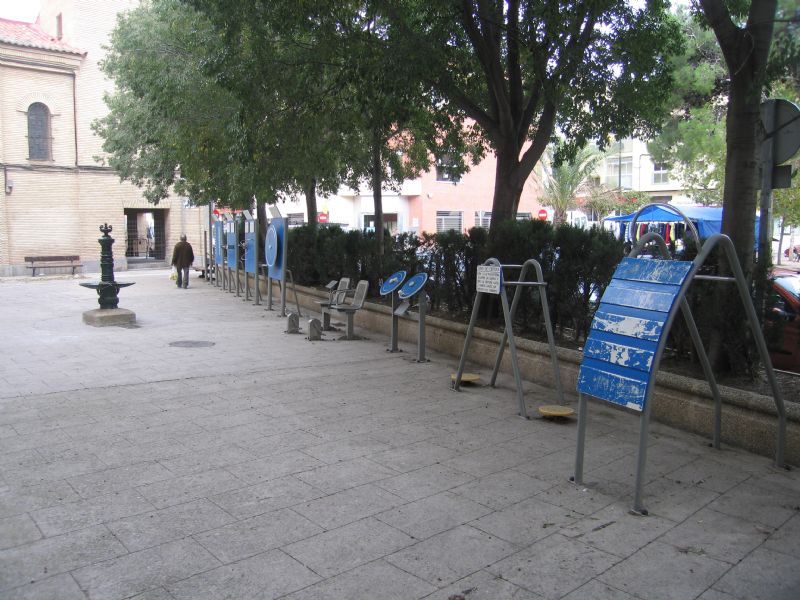 Estación Gimnasia Senior IDE Plaza Inmaculada