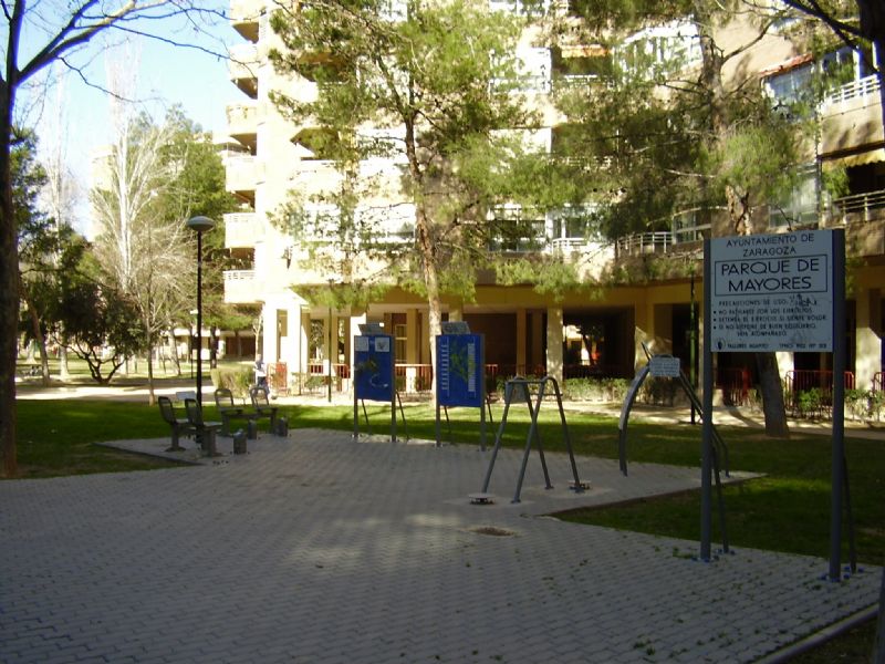 Estación de Gimnasia IDE Parque Miraflores 