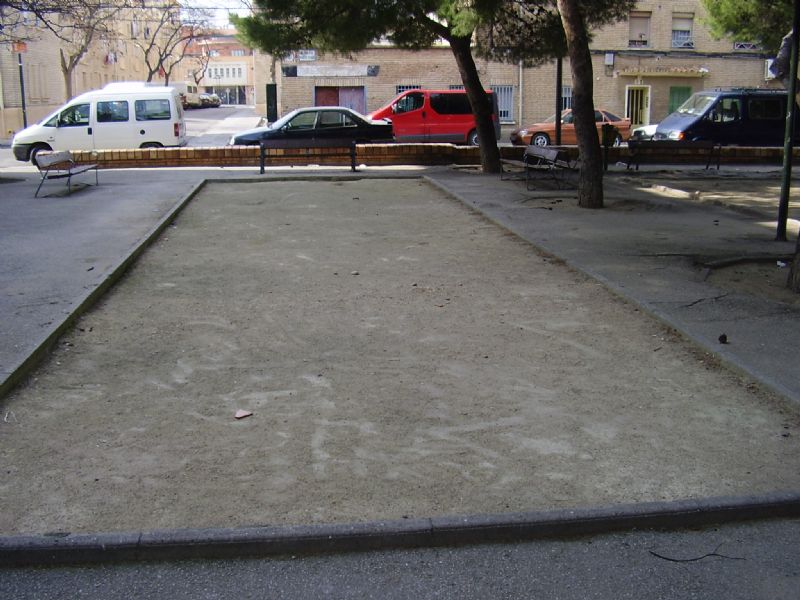 Petanca IDE Plaza Lolita Parra 