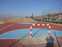 Instalación de dos mini porterías de Fútbol Sala.  [Fecha: 24/02/2014]