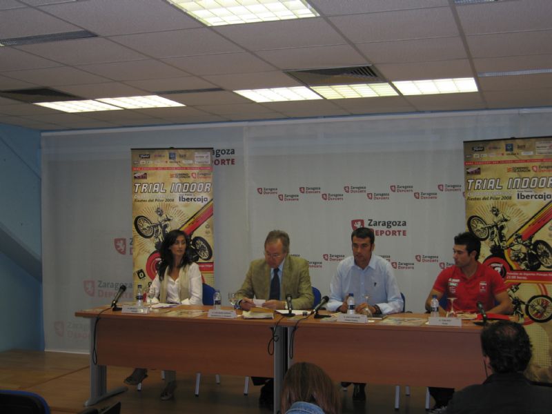 29/09/2008 Presentado en rueda de prensa el «XIX Trial Indoor Gran Premio Ibercaja»