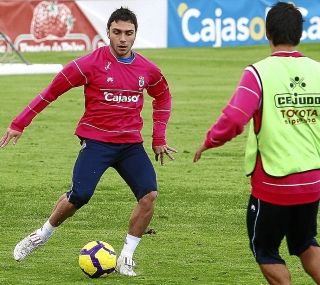 Acuerdo entre el Recre y el Zaragoza por Colunga