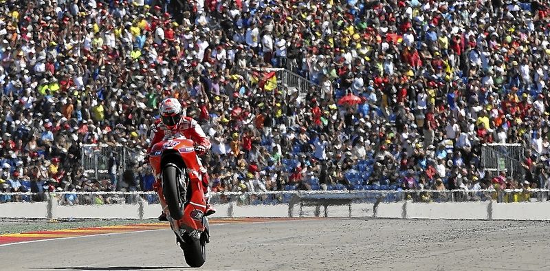 Más de 70.000 personas disfrutaron del mundial de motociclismo en Motorland Aragón