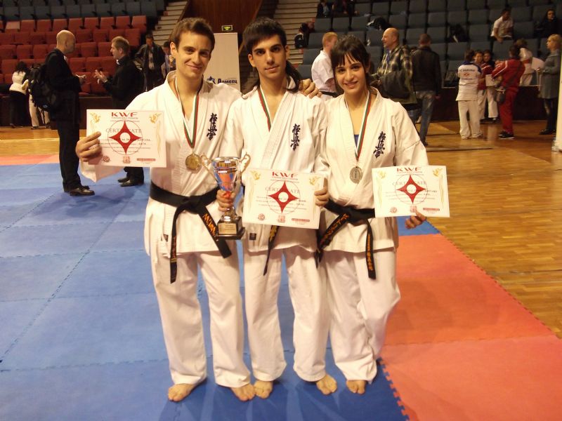 Excelentes resultados de los componentes aragoneses del Budo Karate Club en el Campeonato de Europa de Karate Kyokushin