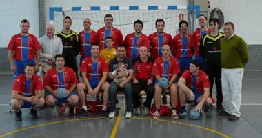 Balonmano La Joyosa, un club recién nacido triunfando en su categoría.