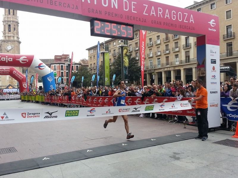 Clasificaciones, fotos y vídeos de la Maratón de Zaragoza y su 10k