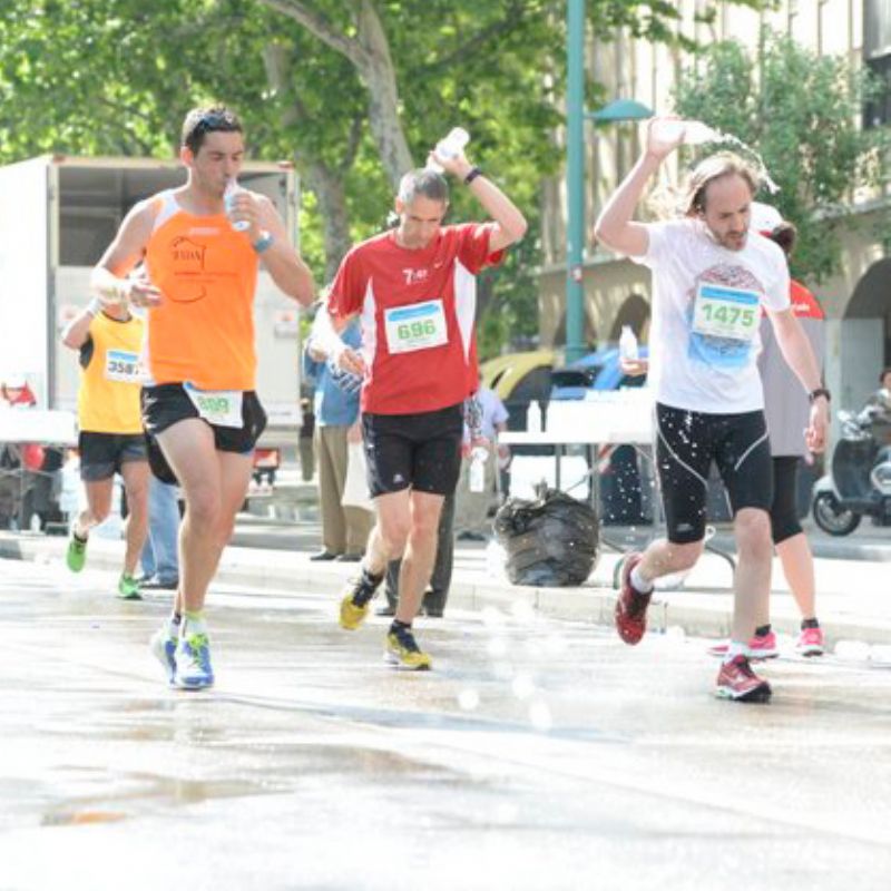 Aprende cómo afecta el calor a tu rendimiento en carrera