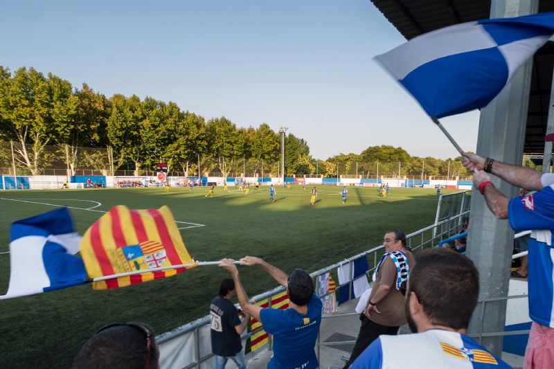  Nuevo césped para el Campo Municipal de Fútbol La Almozara-El Carmen