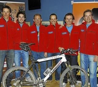 Seis ciclistas aragoneses en la «IV Nissan Titán Desert»