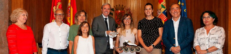 El Ayuntamiento felicita a Nerea Langa por sus cinco medallas en el Mundial Júnior de Patinaje