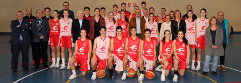  El Ayuntamiento cede el uso del pabellón municipal del CEIP Miraflores a la cantera del Basket Zaragoza 2002