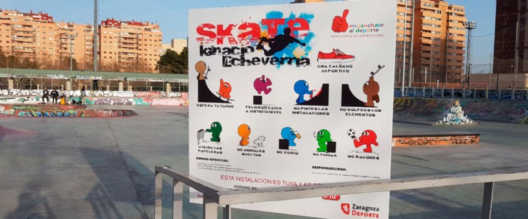 El skate park de Vía Hispanidad ya luce su nuevo nombre «Ignacio Echeverría»