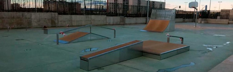 Ya están instalados los diferentes elementos modulares de skate en la Instalación Deportiva Elemental «Arcosur» de Zaragoza
