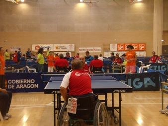 Tres platas y dos bronces para CAI Deporte Adaptado en el Campeonato de España de tenis de mesa