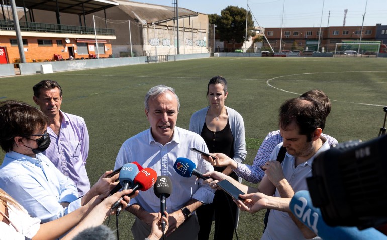 El Ayuntamiento renovará el césped de once campos municipales de fútbol con una inversión de 2,8 millones de euros