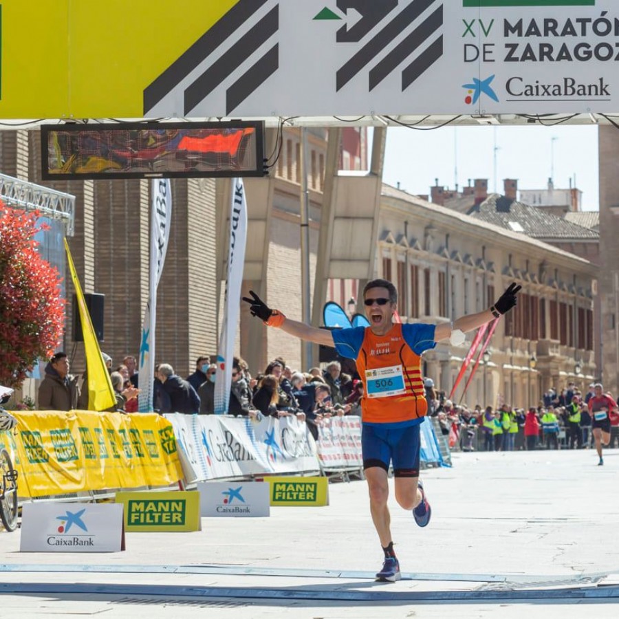 Clasificaciones, fotos y vídeos de la Maratón de Zaragoza y su 10k