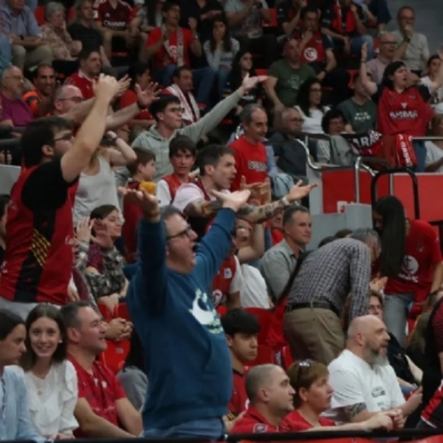 El Casademont Zaragoza – Valencia roza el aforo completo del Felipe con 8.500 entradas vendidas El Casademont Zaragoza – Valencia roza el aforo completo del Felipe con 8.500 entradas vendidas