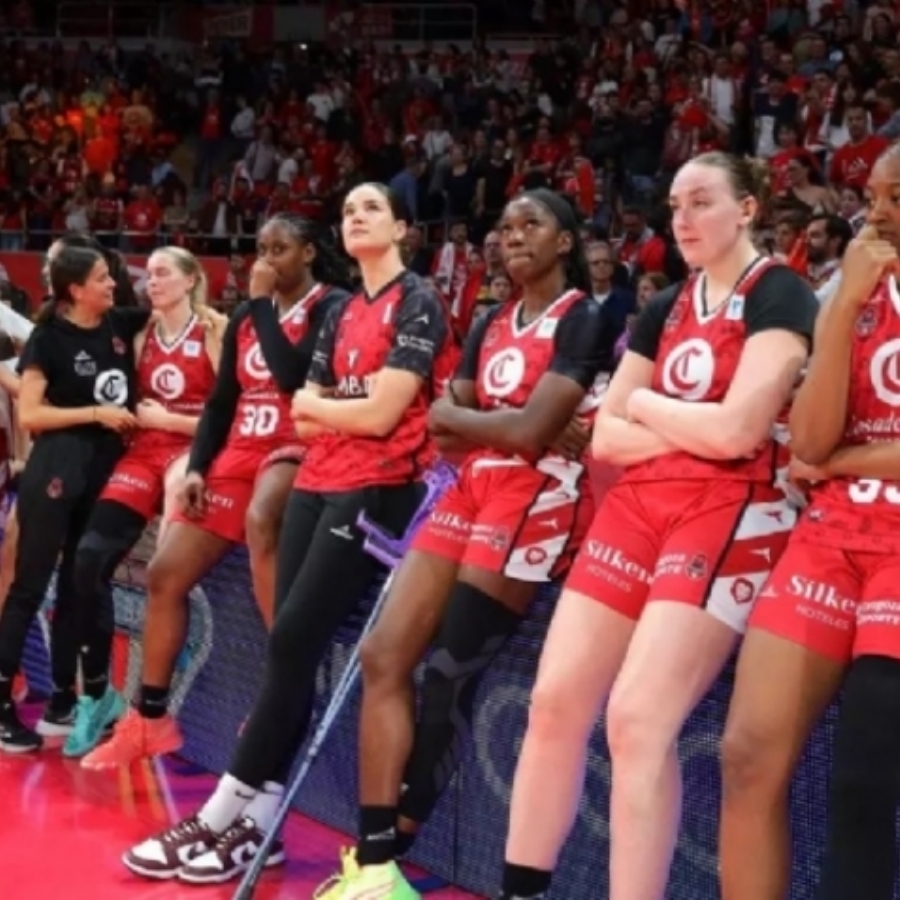 La crónica del Casademont Zaragoza-Valencia Basket: una despedida a la altura (63-71) La crónica del Casademont Zaragoza-Valencia Basket: una despedida a la altura (63-71)