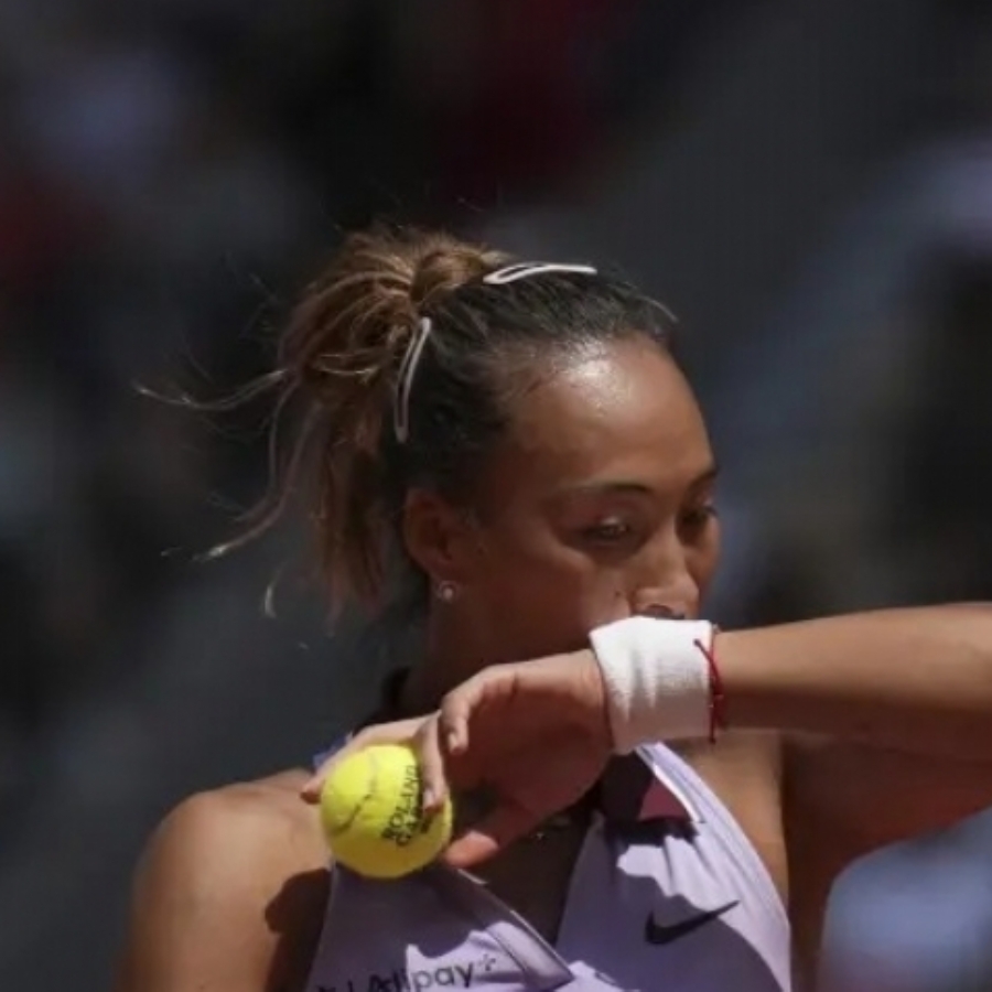 Sabalenka gana su primera 'final' a Zheng y se le pone cara de favorita Sabalenka gana su primera 'final' a Zheng y se le pone cara de favorita