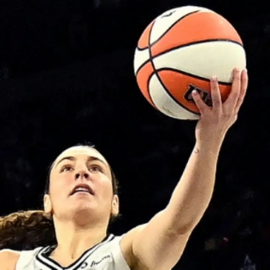 Carla Leite también exhibe su potencial ofensivo ante Las Vegas Aces en la WNBA Carla Leite también exhibe su potencial ofensivo ante Las Vegas Aces en la WNBA