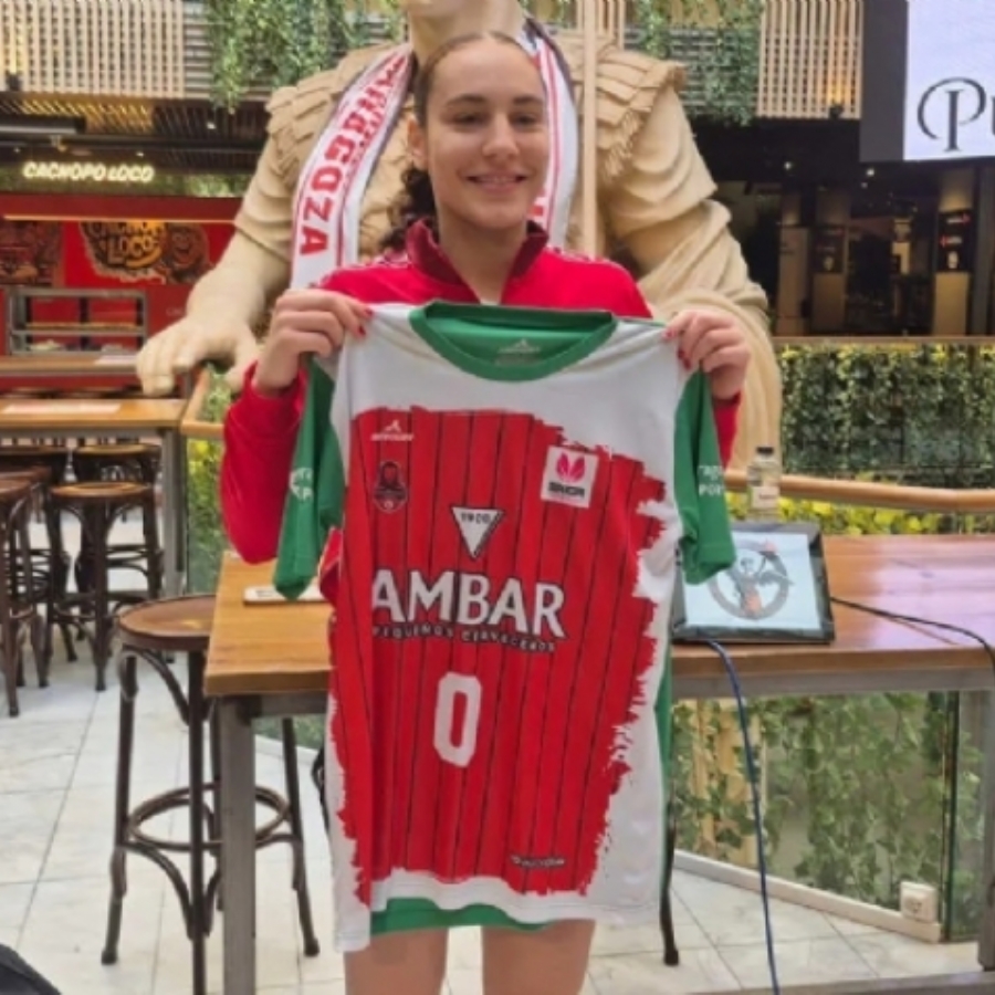 Casademont Zaragoza lucirá una camiseta de calentamiento edición especial en la Supercopa de Huesca Casademont Zaragoza lucirá una camiseta de calentamiento edición especial en la Supercopa de Huesca