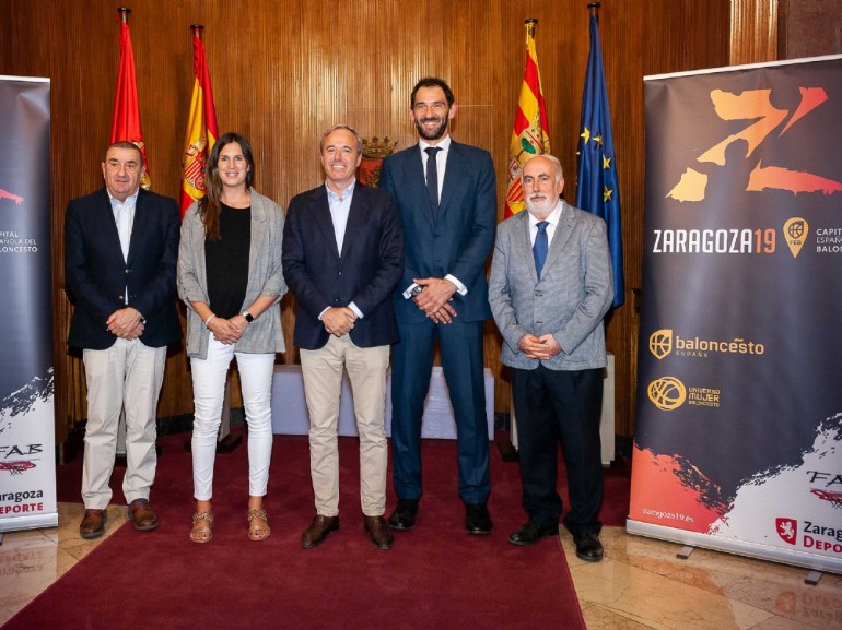 Zaragoza acoge los siete partidos de la primera jornada de la Liga Día de baloncesto femenino