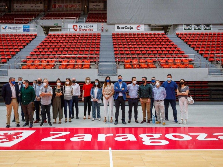 Responsables de grandes pabellones de España se reúnen en Zaragoza para conocer las innovaciones del «Príncipe Felipe». Foto: Dani Marcos