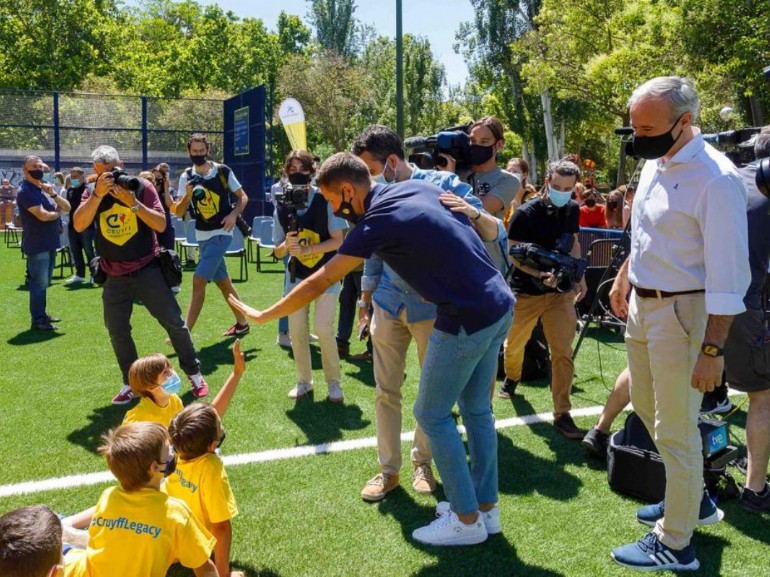 Inauguración del «Cruyff Court Ander Herrera» en Zaragoza