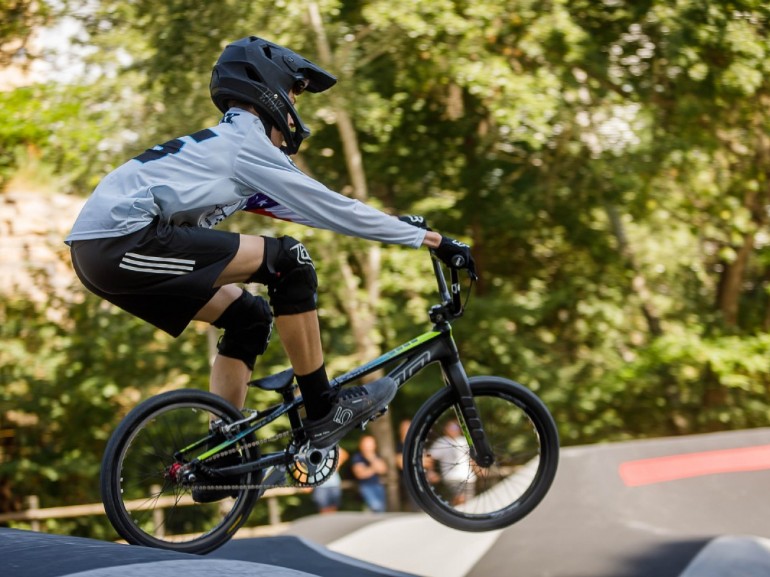 El Parque Grande José Antonio Labordeta estrena el circuito pump track para bicicletas y una nueva zona de juegos infantiles