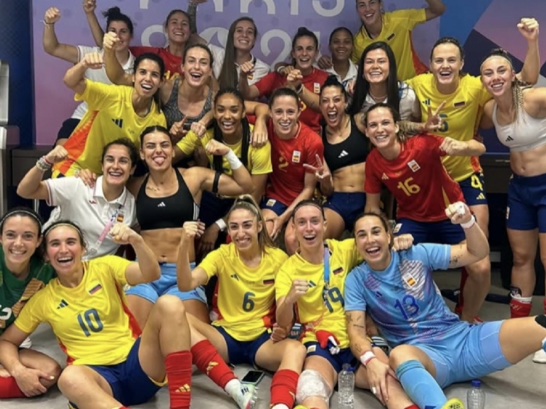 Salma Paralluelo Ayingono
Fuente Instagram @salmaparalluelo