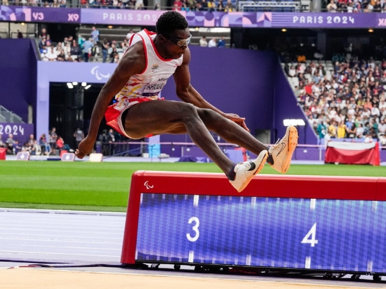 Winsdom Asisosa Ikhiuwu Smith