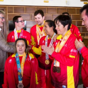 El Ayuntamiento felicita a Special Olympics Aragón por sus 11 medallas en los Juegos Mundiales de Abu Dhabi